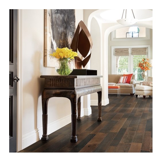 Bella Cera Villa Bocelli Storico Sliced Hickory hardwood flooring at cheap prices by Hurst Hardwoods