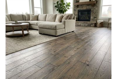 Hickory Hand Scraped Prefinished Solid Hardwood Flooring